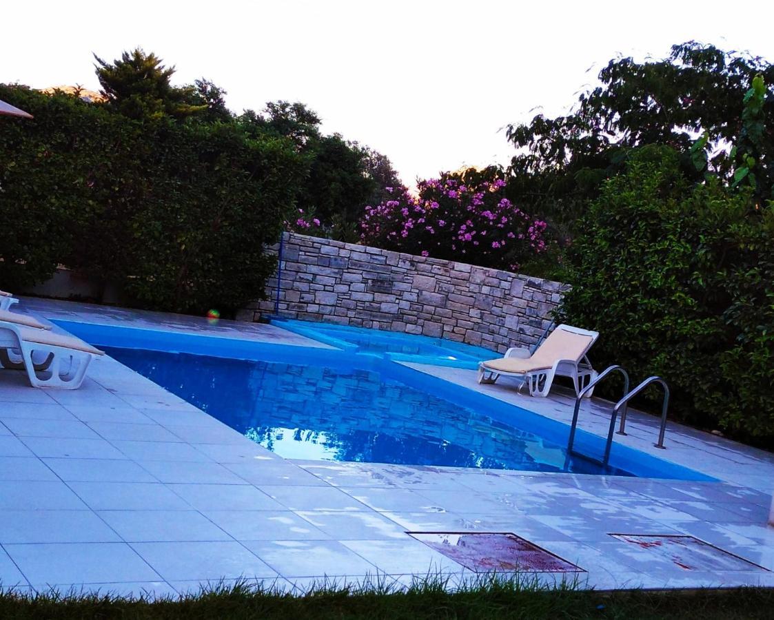 "Villa Kanavos" Apts Matala Exterior foto