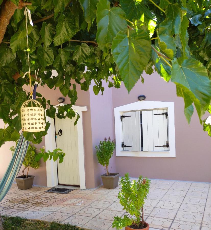"Villa Kanavos" Apts Matala Exterior foto