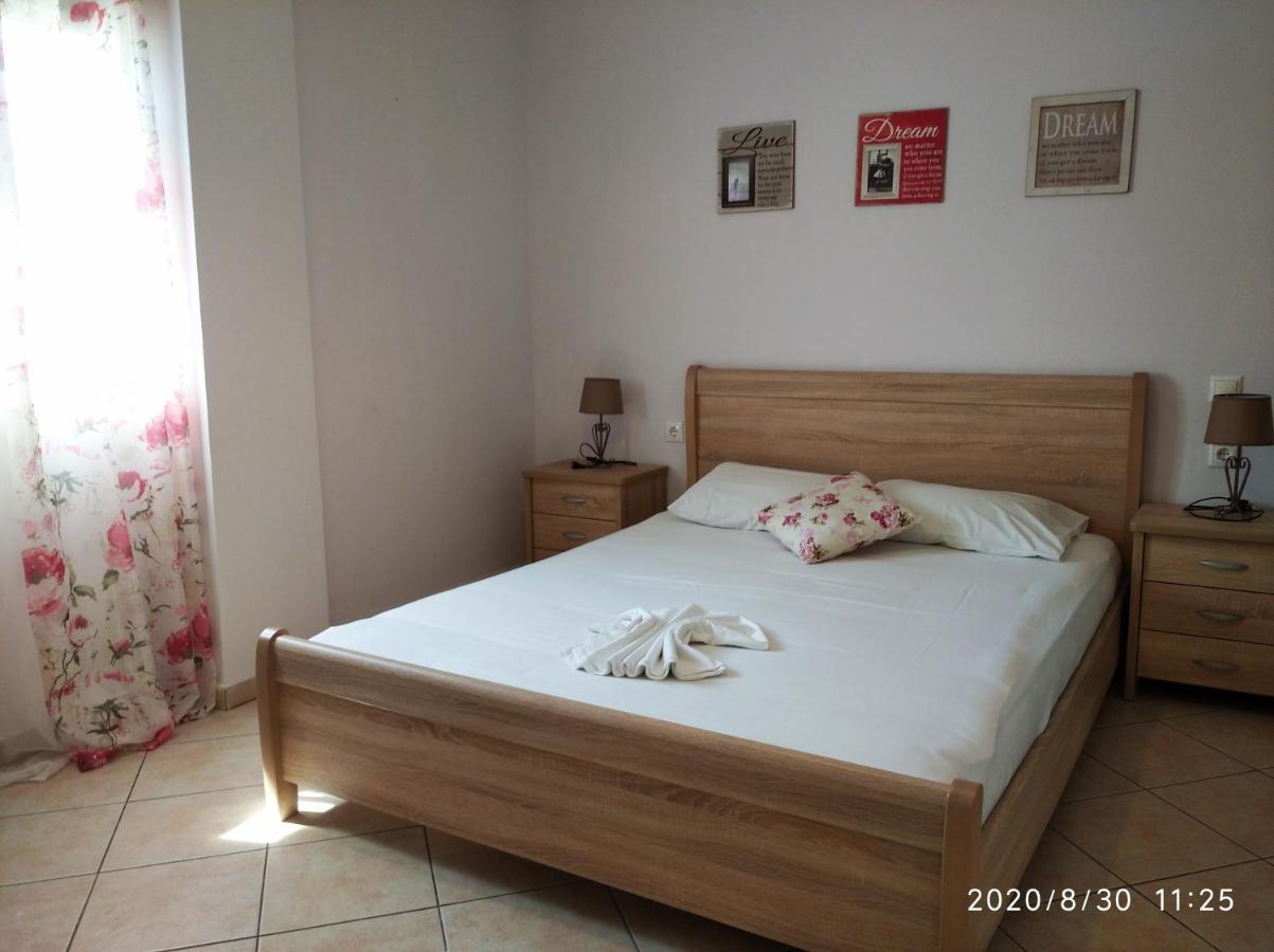 "Villa Kanavos" Apts Matala Exterior foto